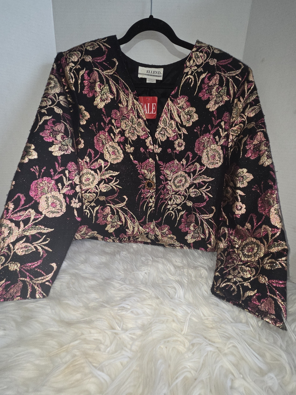 VTG Ellend Black Cropped Floral Tapestry Brocade  Gold/Rose Embroidery Jacket, M - Picture 9 of 9